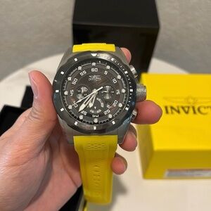 Invicta Speedway Men's Watch w/ Mother of Pearl Dial - 50mm